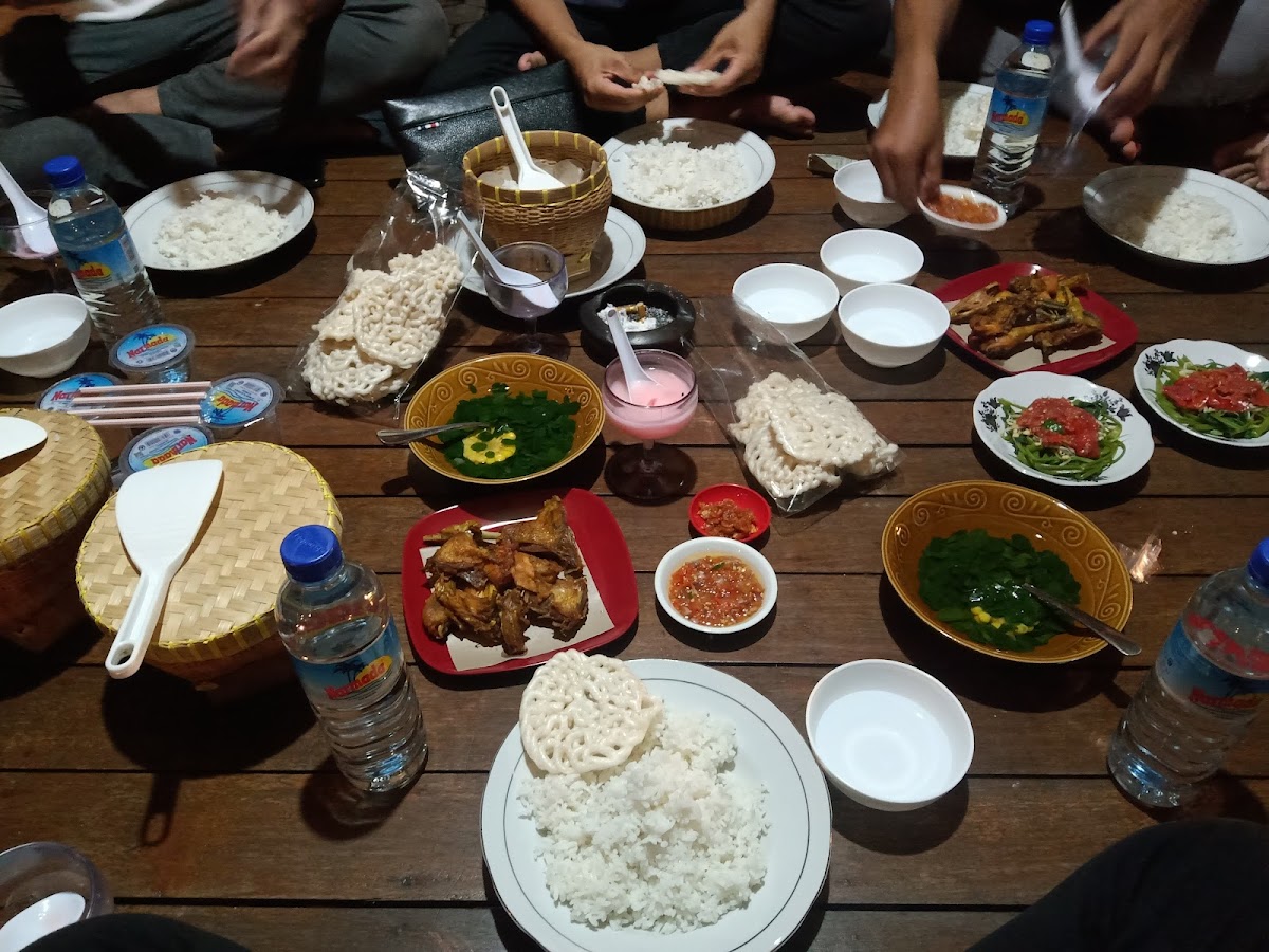 Rumah Makan Kemangi-9